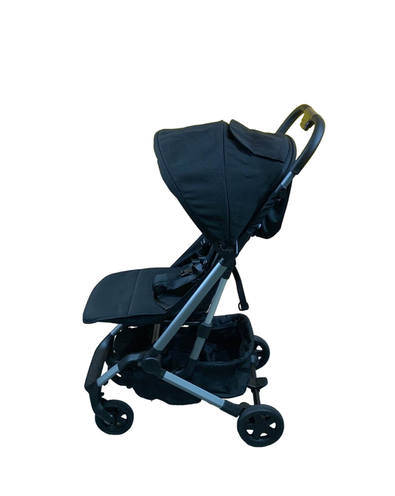 Shop Colugo Compact Stroller, Black, 2023 at Goodbuygears