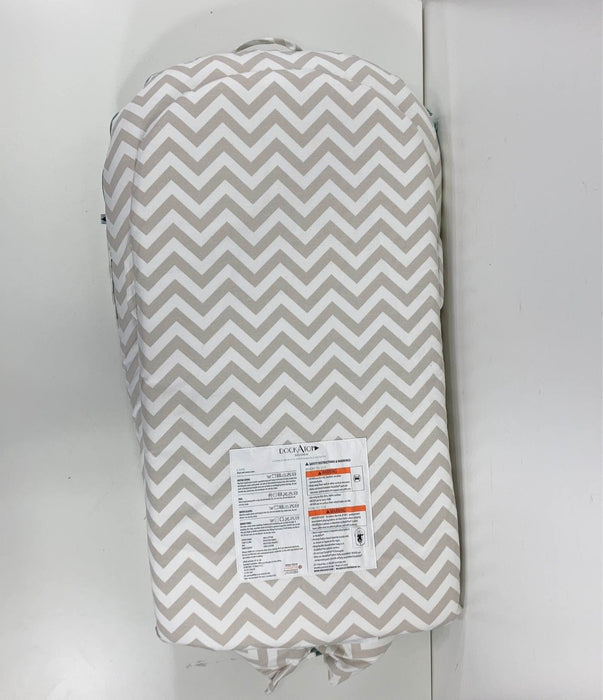 Shop DockATot Deluxe+ Dock, Silver Lining (Chevron) at Goodbuygears