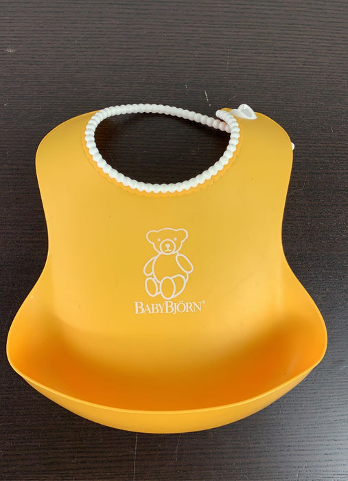 secondhand BabyBjorn Bibs