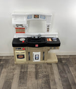 used Step2 Best Chefs Kitchen Playset