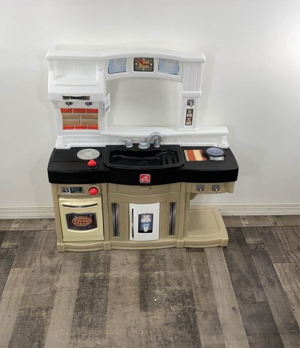 used Step2 Best Chefs Kitchen Playset