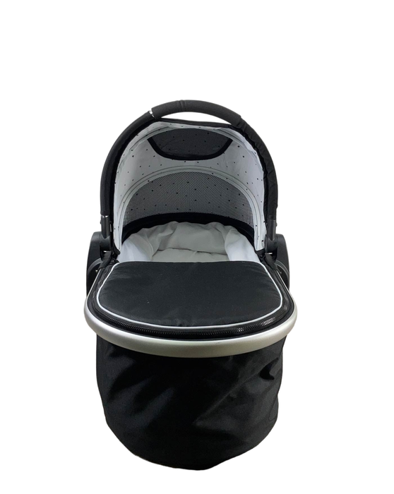 Shop Mockingbird Bassinet, Black at Goodbuygears