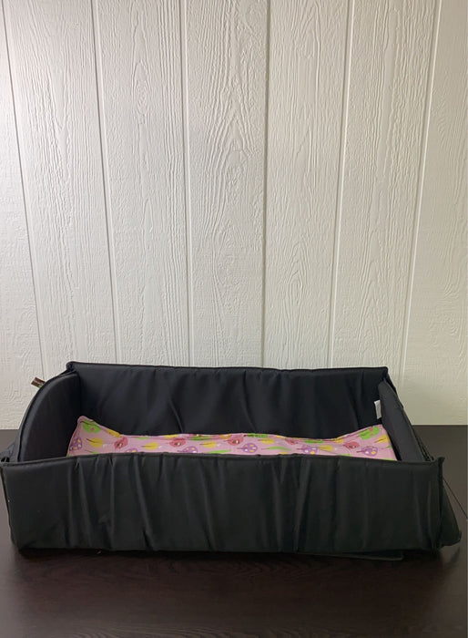 used Leachco Nap 'N Pack