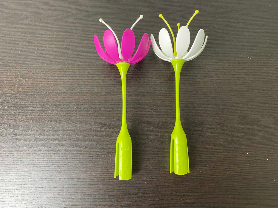 used Feeding Accessories