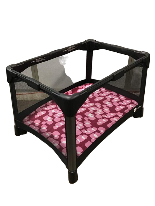 Shop 4moms Breeze Playard, 1028 at Goodbuygears