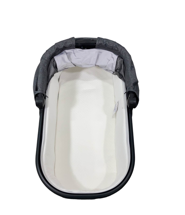 Shop UPPAbaby VISTA V2 Stroller, 2023, Greyson (Charcoal Melange) at Goodbuygears