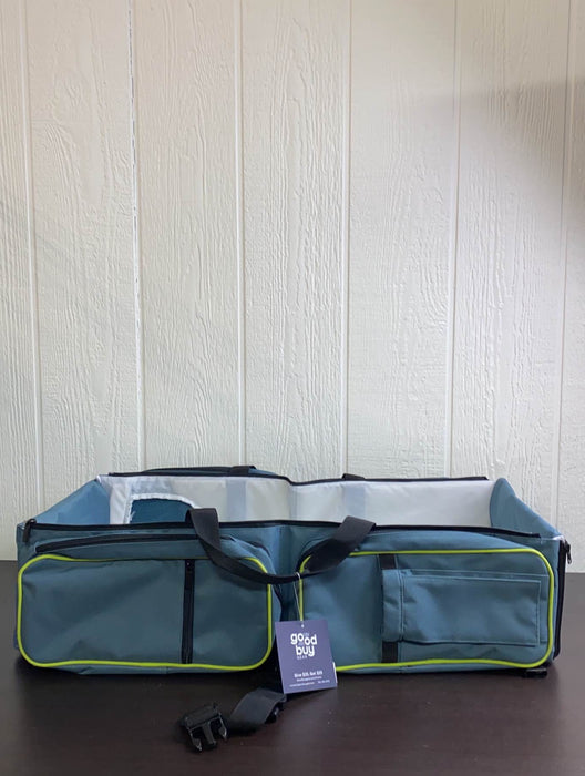 secondhand Lullababy Portable Bassinet