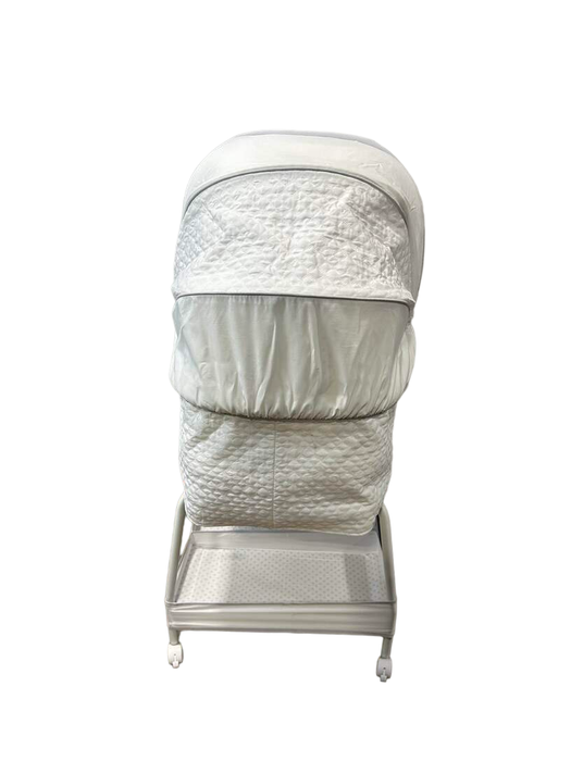 Shop Delta Children Silent Auto Gliding Elite Bassinet at Goodbuygears