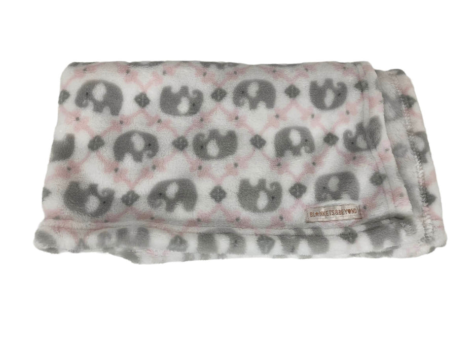 used Blankets & Beyond Fleece Blanket