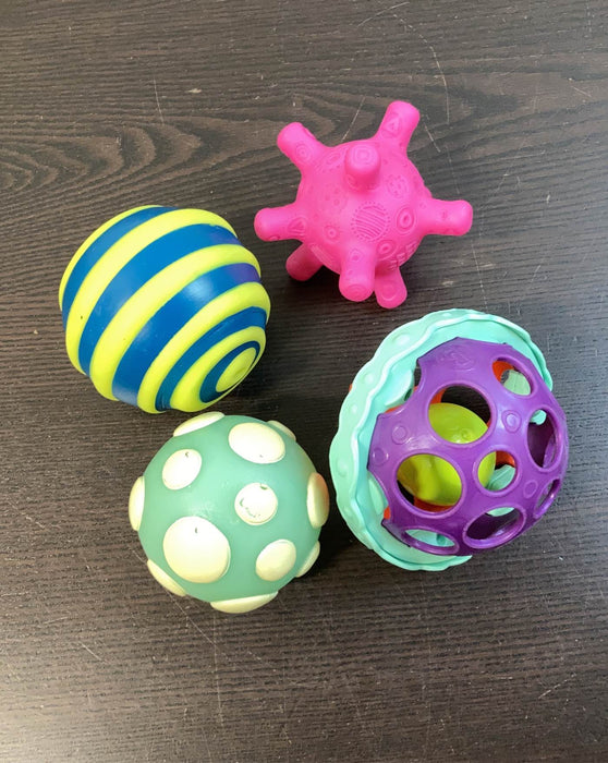 used BUNDLE Balls