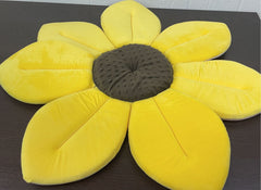used Blooming Bath Baby Bath, Canary Yellow