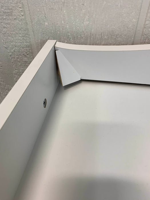 used South Shore Savannah Changing Table With Drawers