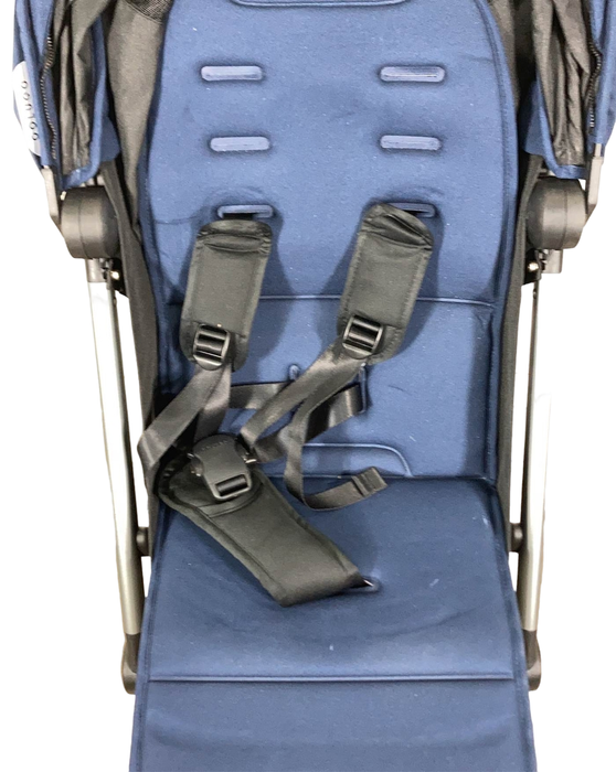 Shop Colugo Compact Stroller, 2022, Navy at Goodbuygears