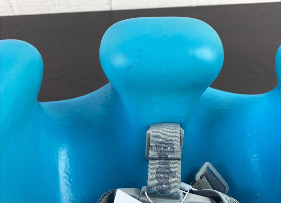 Shop Bumbo Floor Seat, Blue at Goodbuygears