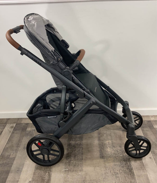 Shop UPPAbaby VISTA V2 Stroller, 2022, Greyson (Charcoal Melange) at Goodbuygears