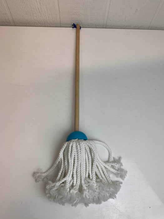 used Melissa & Doug Let’s Play House! Dust! Sweep! Mop!