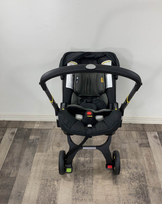Shop Doona Infant Car Seat & Stroller Combo, 2022, Nitro Black at Goodbuygears