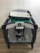 secondhand Graco Pack N Play Playard Reversible Napper & Changer