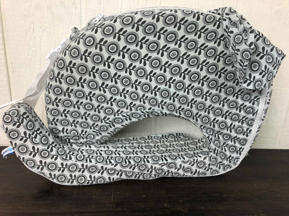 secondhand My Brest Friend Nursing Pillow