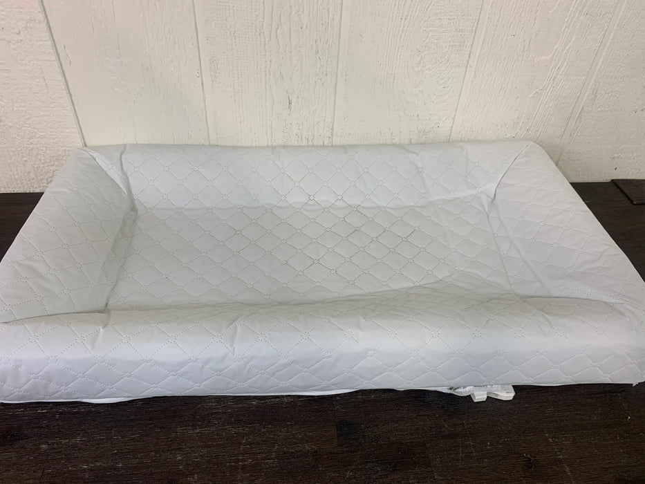 used Summer Infant 4-Sided Changing Pad
