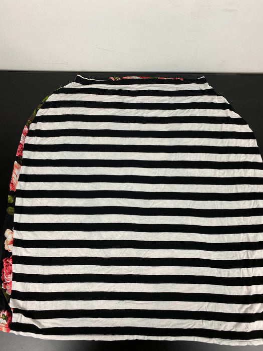 used Covered Goods Multi-Use Nursing Cover