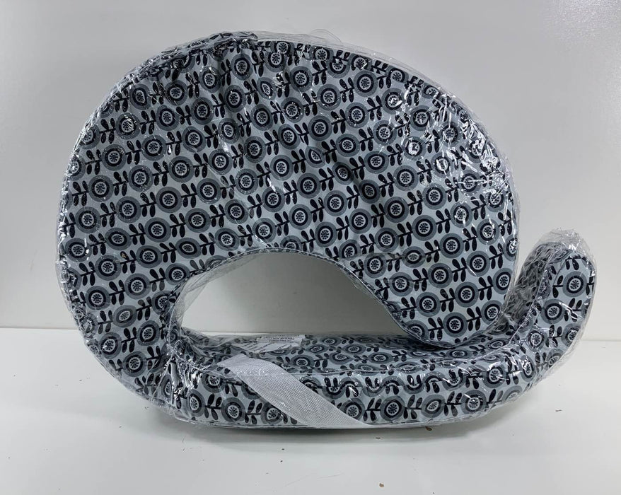 used My Brest Friend Nursing Pillow, Midnight Poppy 