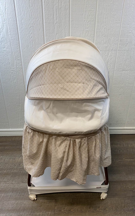 Shop Simmons Kids Deluxe Gliding Bassinet at Goodbuygears
