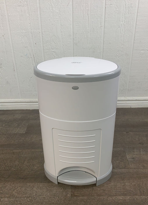 used Diaper Dekor Classic Diaper Pail, White