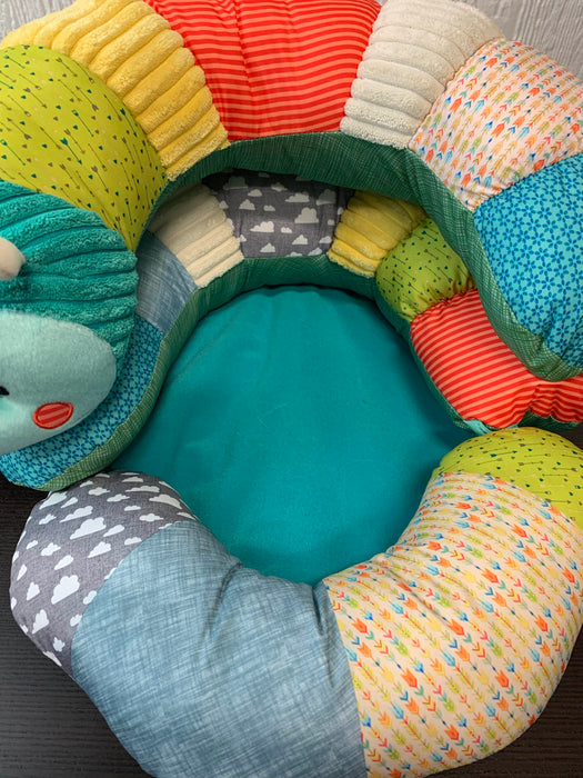 secondhand Infantino Prop-A-Pillar Tummy Time & Seated Support