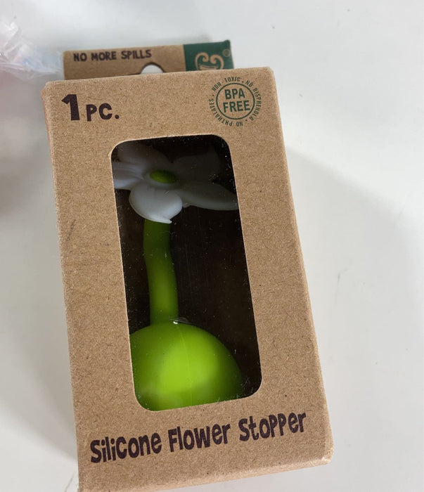 secondhand BUNDLE Feeding Accessories
