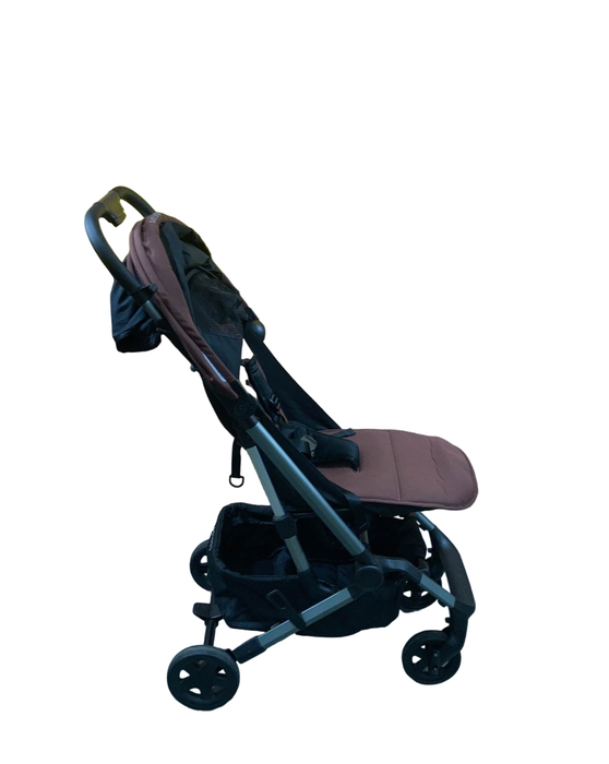 Shop Colugo Compact Stroller, 2022, Cocoa at Goodbuygears