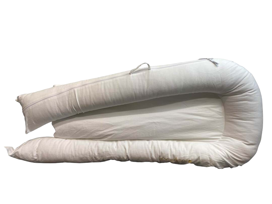 Shop DockATot Grand Dock, Pristine White at Goodbuygears