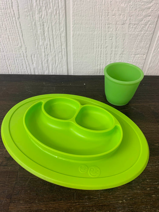 used Ezpz Happy Mat, With a Cup