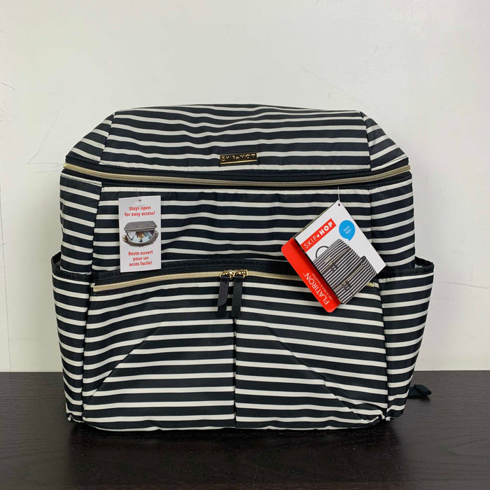Shop Skip Hop Flatiron Diaper Bag, Black & White Stripe at Goodbuygears
