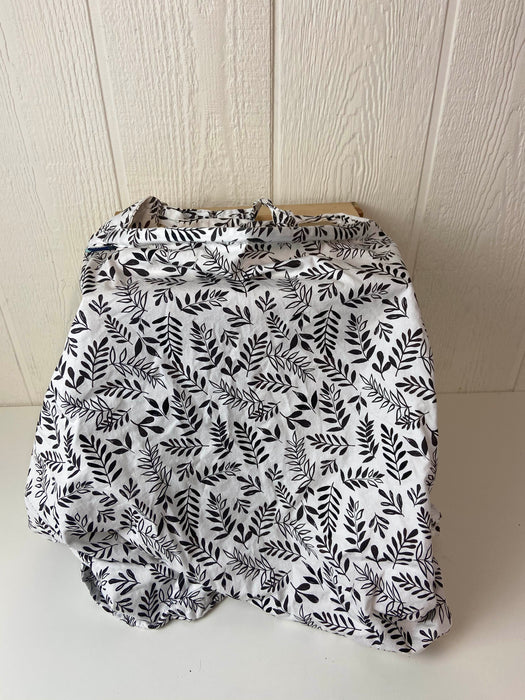 used Bebe Au Lait Multi Use Nursing Cover