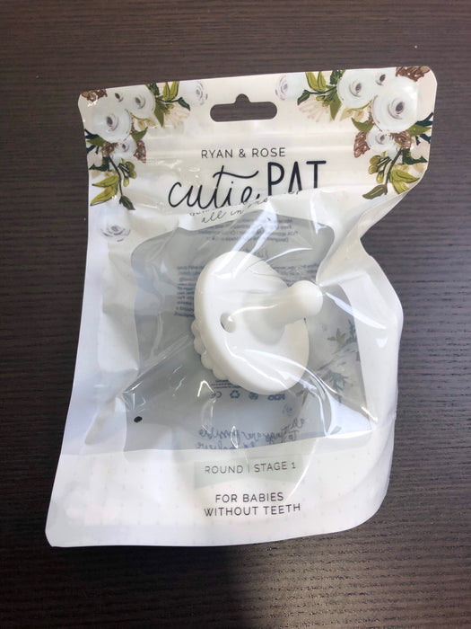 Shop Ryan & Rose Cutie Pat Pacifier & Teether, White, Stage 1 at Goodbuygears