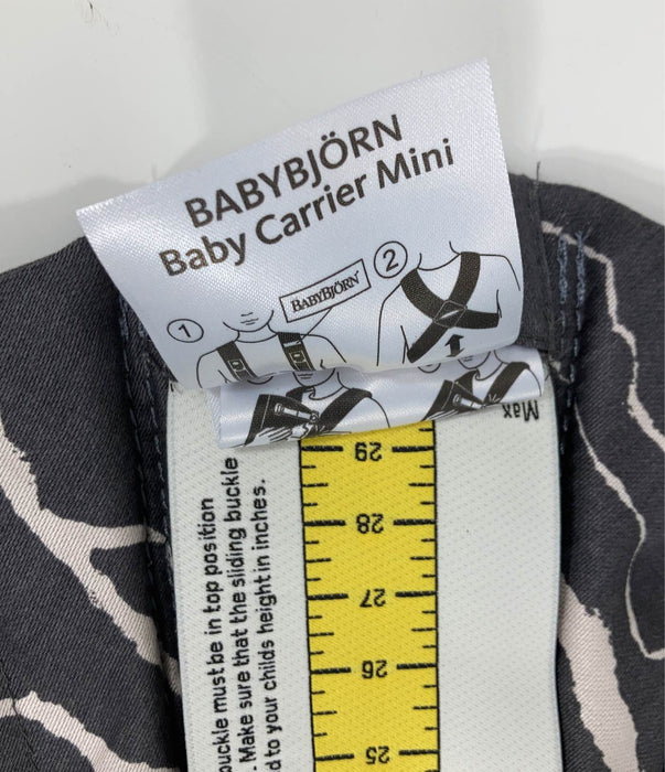 Shop BabyBjorn Baby Carrier Mini, Anthracite/Landscape at Goodbuygears