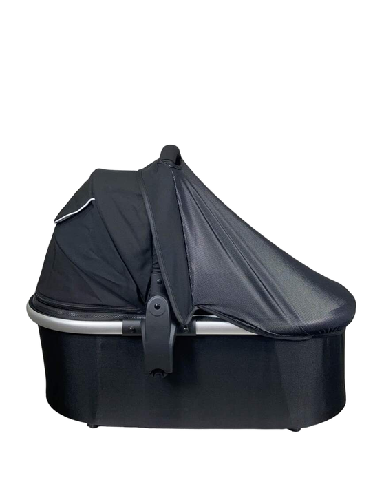 Shop Mockingbird Bassinet, Black at Goodbuygears