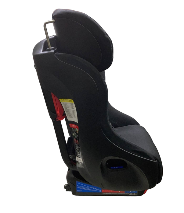 Shop Clek Foonf Convertible Car Seat, 2023, Pitch Black at Goodbuygears