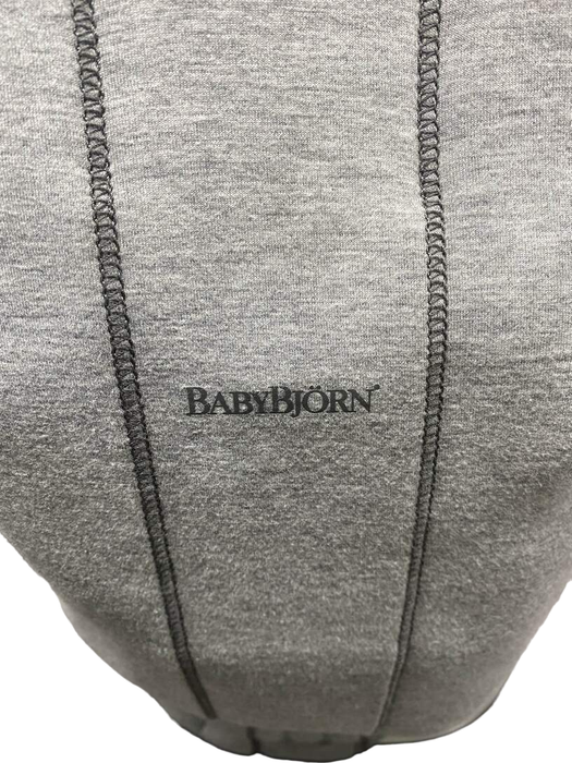 Shop BabyBjorn Baby Carrier Mini, Light Gray 3D Jersey at Goodbuygears