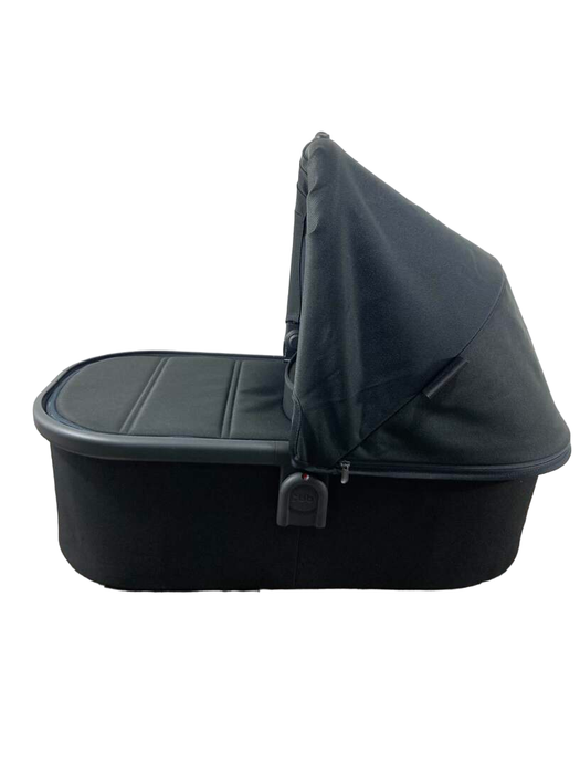 Shop UPPAbaby V2 Bassinet, Jake (Charcoal) at Goodbuygears