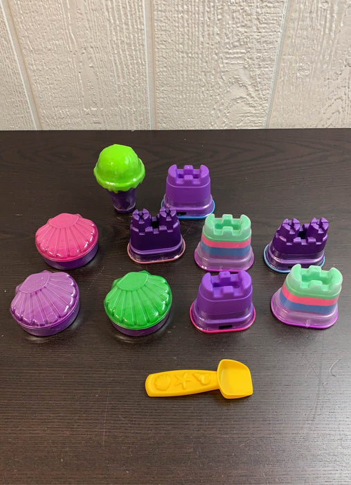 secondhand Kinetic Sand Set