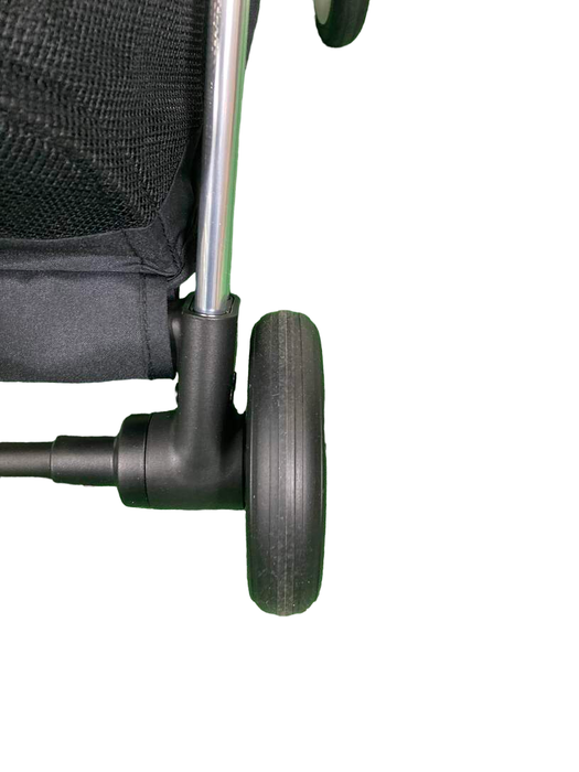 Shop Cybex Coya, Chrome, Off White, 2023 at Goodbuygears