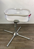 used Halo BassiNest Swivel Sleeper