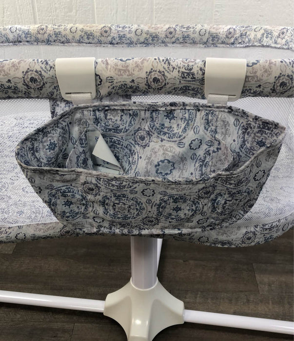 Shop Halo BassiNest Swivel Sleeper, Luxe Plus Series at Goodbuygears