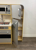 secondhand KidKraft Ultimate Chef’s Kitchen