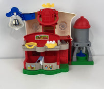 secondhand Fisher Price Little People Caring For Animals Farm