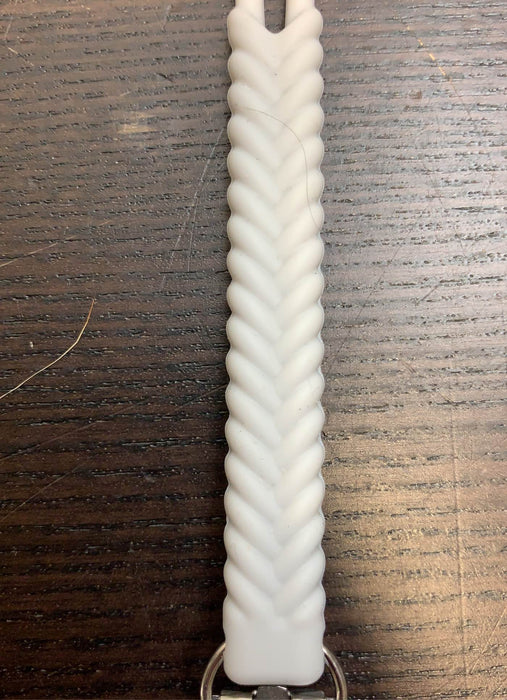 Shop Pacifier Clip at Goodbuygears