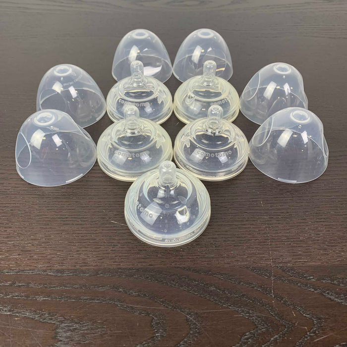 used BUNDLE Comotomo Nipples