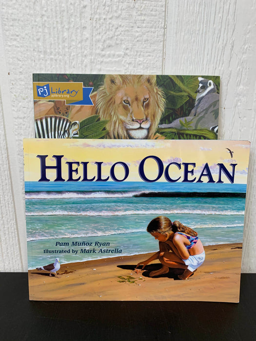 secondhand BUNDLE Books, Set of Two